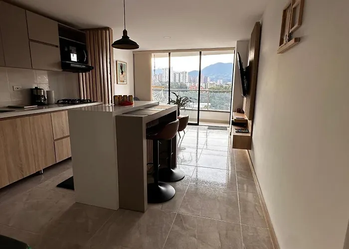 Aluna Apto/ Wellness And Enjoy
